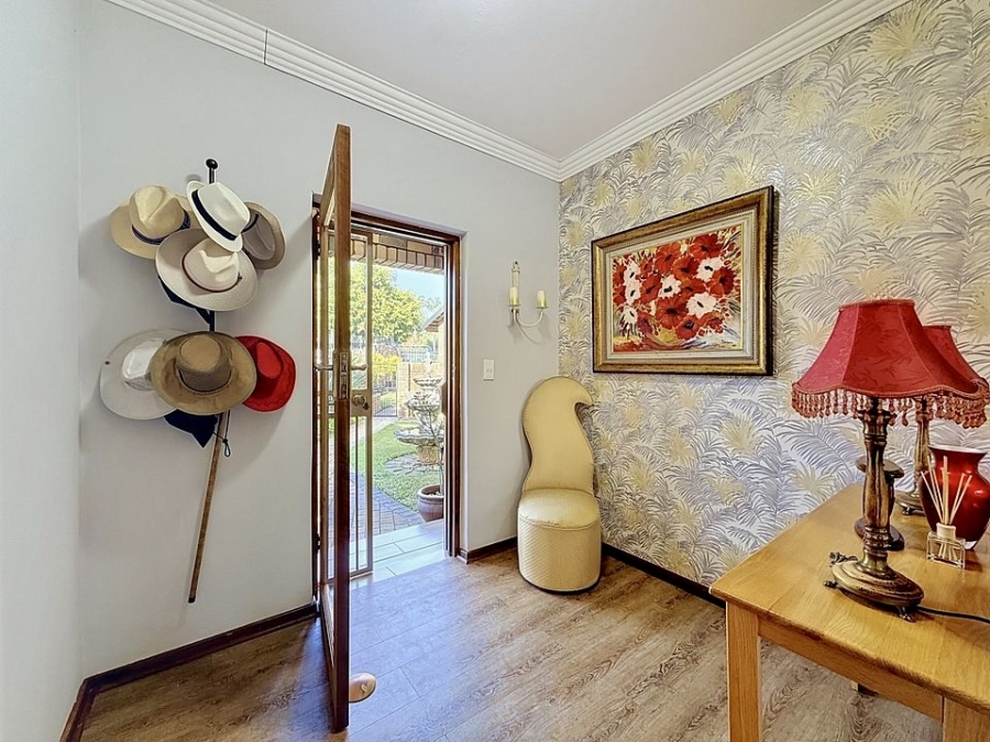 3 Bedroom Property for Sale in Equestria Gauteng