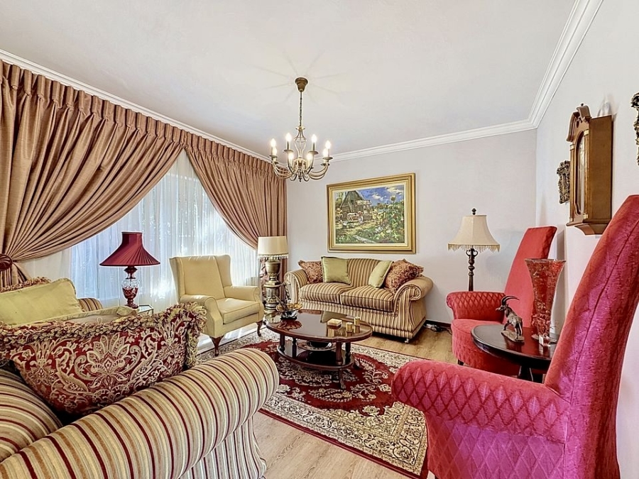 3 Bedroom Property for Sale in Equestria Gauteng