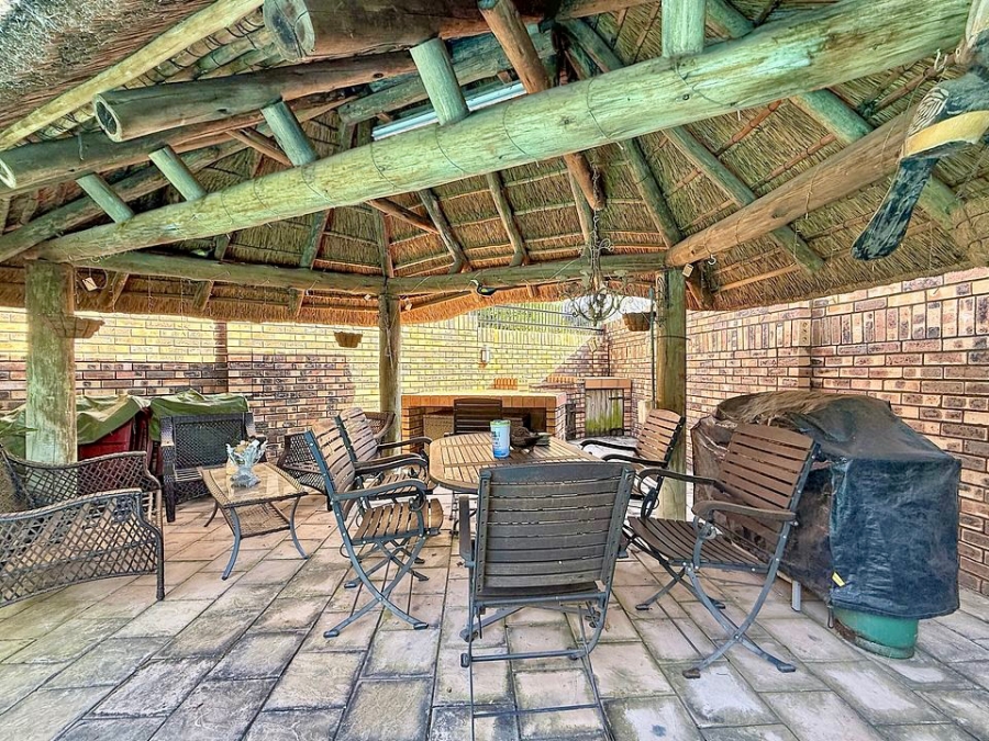 3 Bedroom Property for Sale in Equestria Gauteng