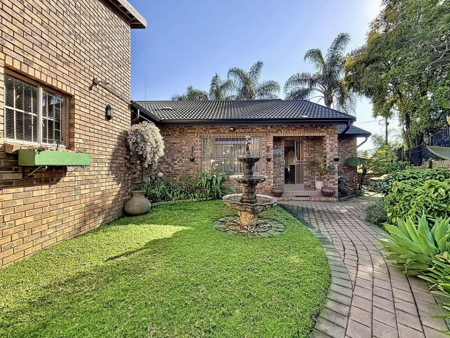 3 Bedroom Property for Sale in Equestria Gauteng