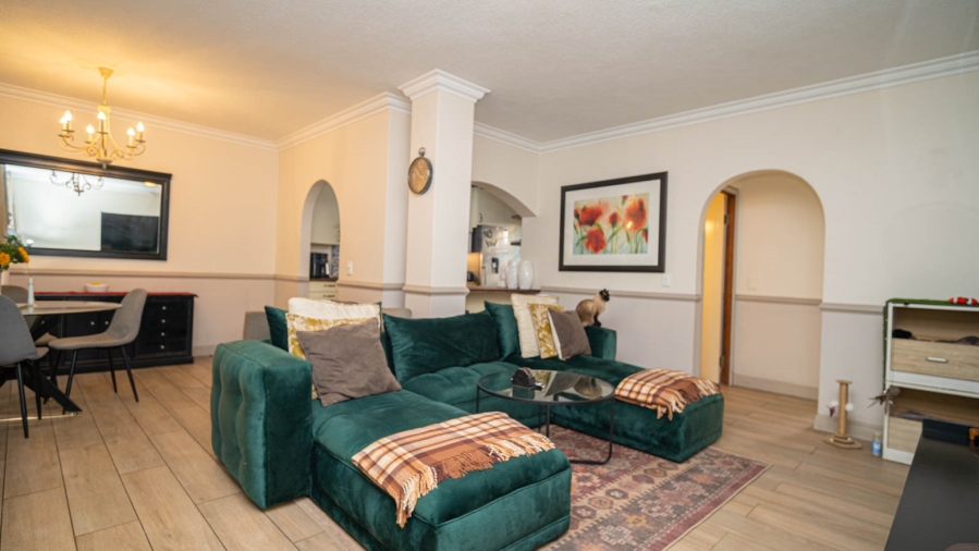 2 Bedroom Property for Sale in Douglasdale Gauteng