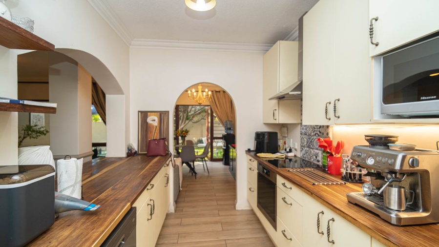 2 Bedroom Property for Sale in Douglasdale Gauteng