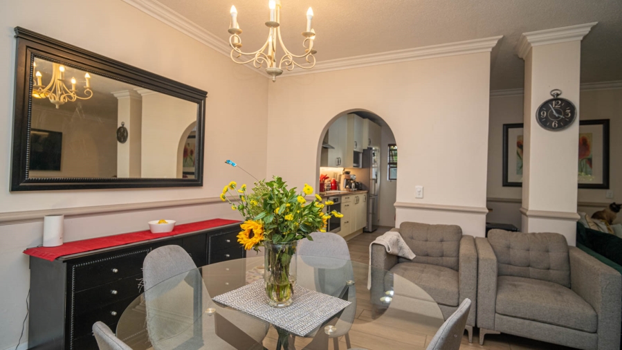 2 Bedroom Property for Sale in Douglasdale Gauteng