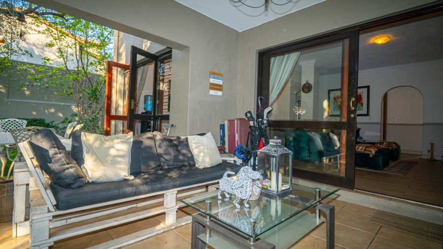 2 Bedroom Property for Sale in Douglasdale Gauteng