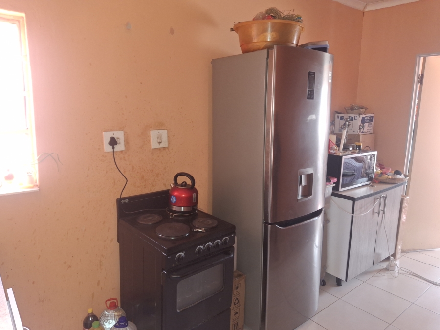 0 Bedroom Property for Sale in Commercia Gauteng