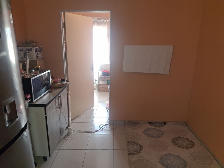 0 Bedroom Property for Sale in Commercia Gauteng