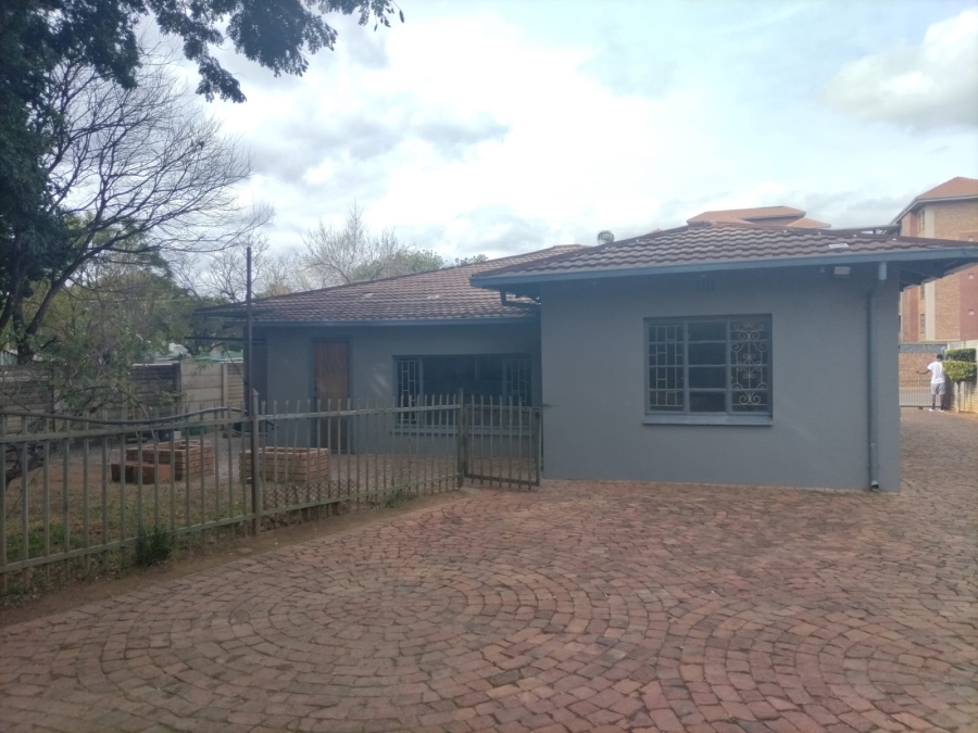 To Let 10 Bedroom Property for Rent in Pretoria North Gauteng