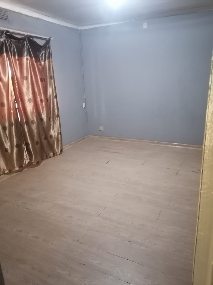 To Let 10 Bedroom Property for Rent in Pretoria North Gauteng
