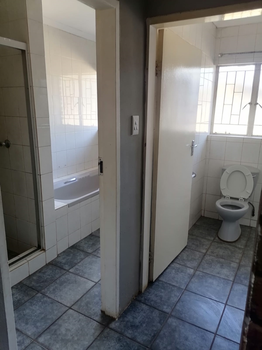 To Let 10 Bedroom Property for Rent in Pretoria North Gauteng