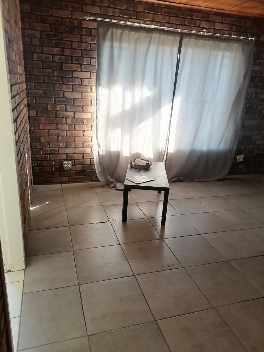 To Let 10 Bedroom Property for Rent in Pretoria North Gauteng
