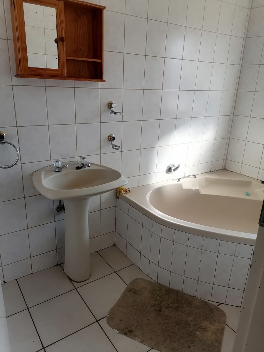 To Let 10 Bedroom Property for Rent in Pretoria North Gauteng