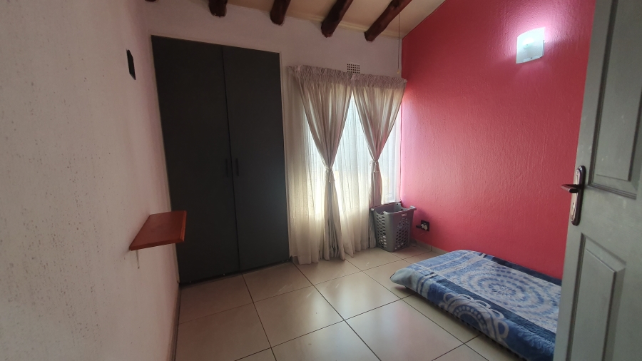 3 Bedroom Property for Sale in Brackendowns Gauteng