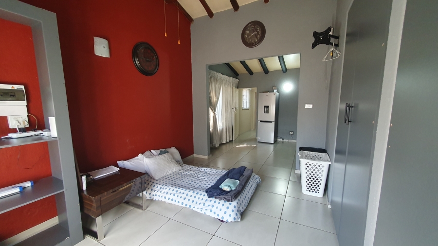 3 Bedroom Property for Sale in Brackendowns Gauteng