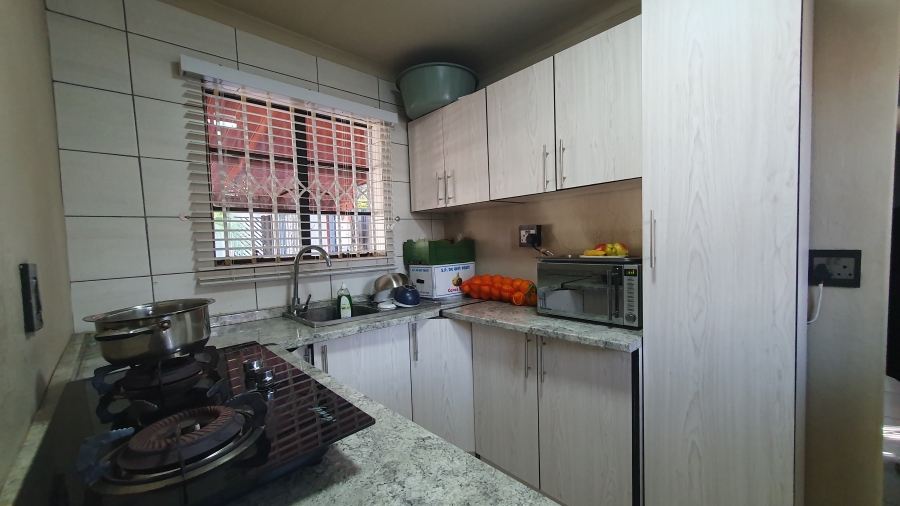 3 Bedroom Property for Sale in Brackendowns Gauteng