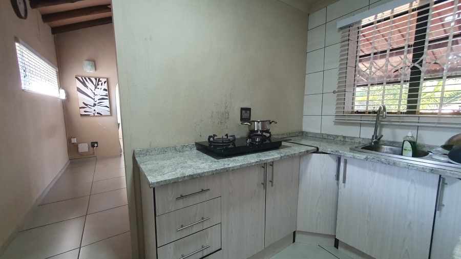 3 Bedroom Property for Sale in Brackendowns Gauteng