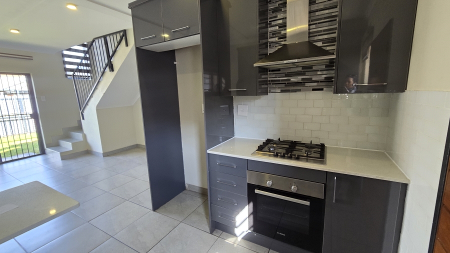 3 Bedroom Property for Sale in Albertsdal Gauteng