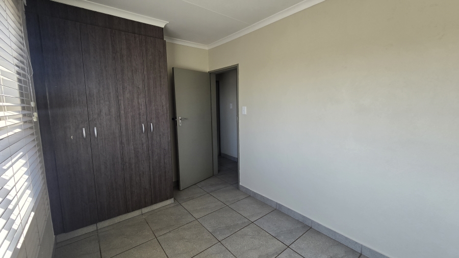 3 Bedroom Property for Sale in Albertsdal Gauteng