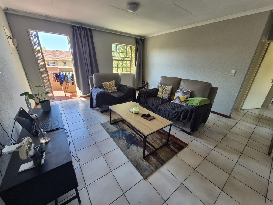 2 Bedroom Property for Sale in Vorna Valley Gauteng