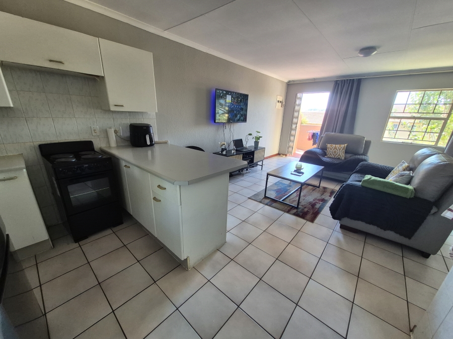 2 Bedroom Property for Sale in Vorna Valley Gauteng
