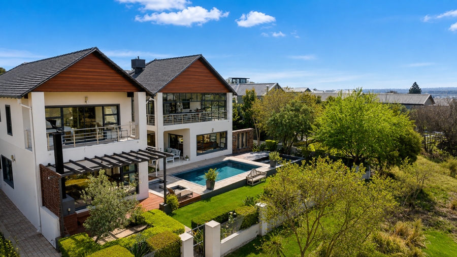 To Let 4 Bedroom Property for Rent in Waterfall Country Estate Gauteng