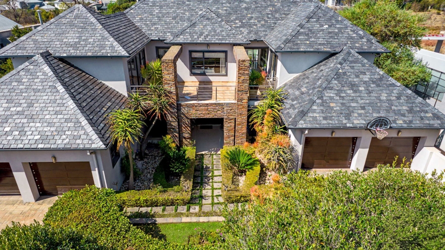 To Let 4 Bedroom Property for Rent in Waterfall Country Estate Gauteng