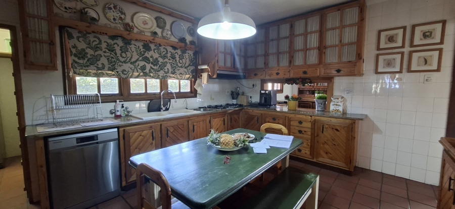 9 Bedroom Property for Sale in Wentworth Park Gauteng