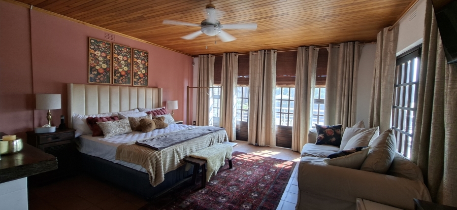 9 Bedroom Property for Sale in Wentworth Park Gauteng