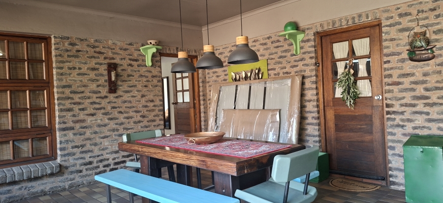 9 Bedroom Property for Sale in Wentworth Park Gauteng