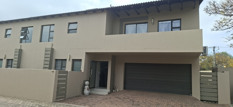 3 Bedroom Property for Sale in Monument Gauteng