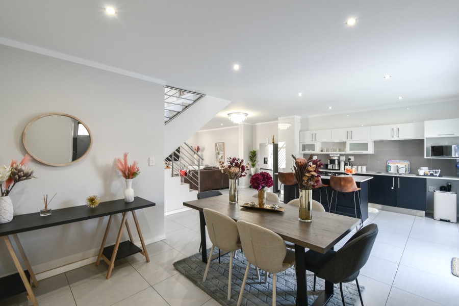 3 Bedroom Property for Sale in Equestria Gauteng