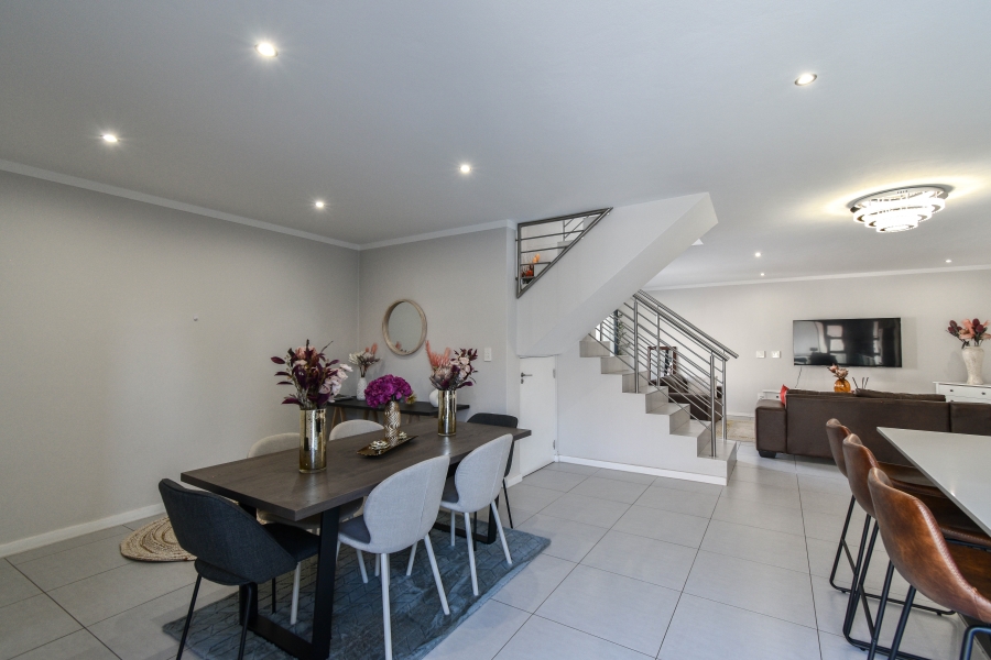 3 Bedroom Property for Sale in Equestria Gauteng