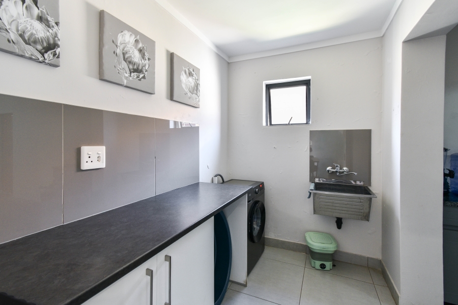 3 Bedroom Property for Sale in Equestria Gauteng