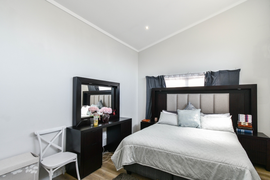 3 Bedroom Property for Sale in Equestria Gauteng