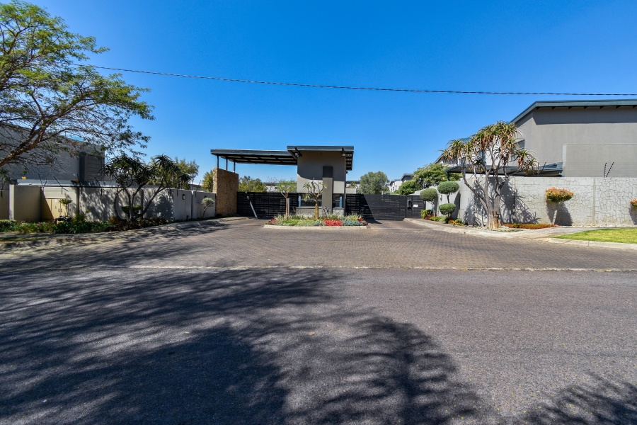 3 Bedroom Property for Sale in Equestria Gauteng
