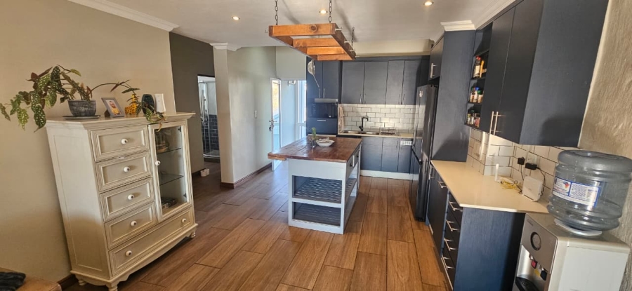 To Let 3 Bedroom Property for Rent in Erasmus Park Gauteng
