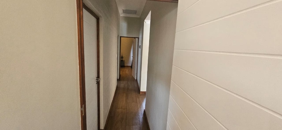 To Let 3 Bedroom Property for Rent in Erasmus Park Gauteng