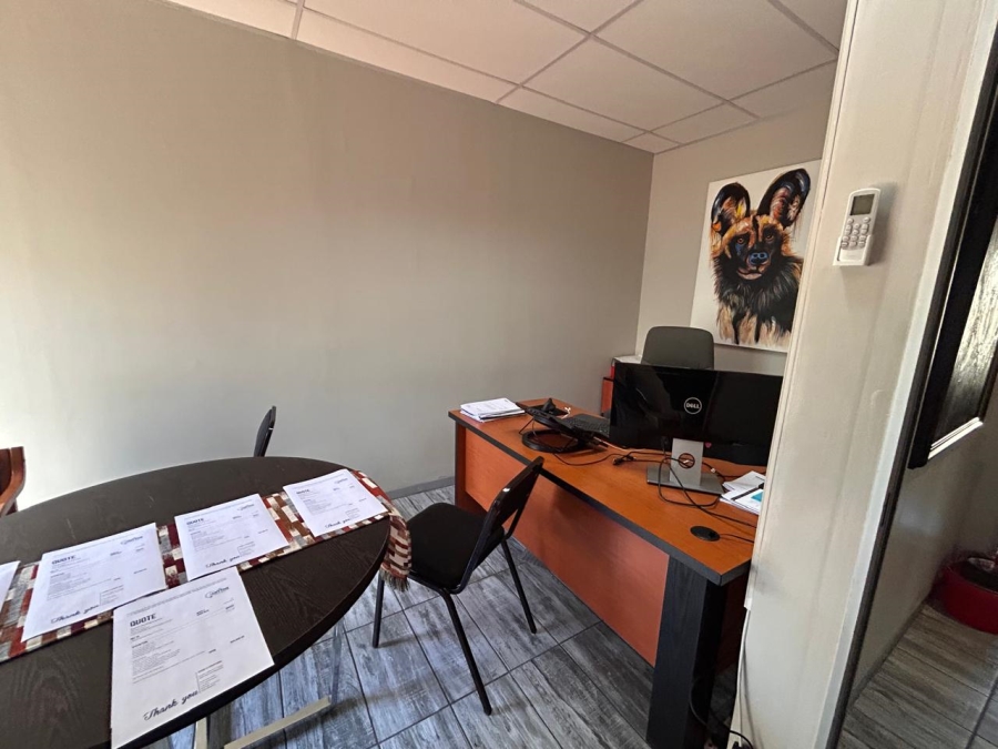 Commercial Property for Sale in Route 21 Business Park Gauteng
