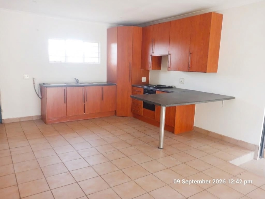 To Let 2 Bedroom Property for Rent in Chartwell Gauteng