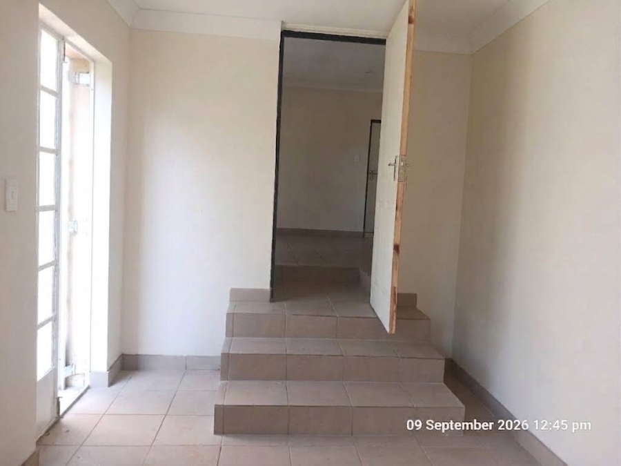 To Let 2 Bedroom Property for Rent in Chartwell Gauteng