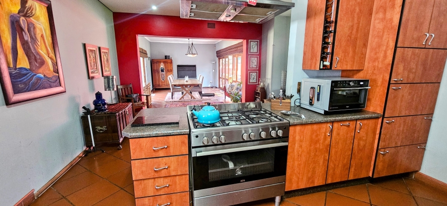 3 Bedroom Property for Sale in Three Rivers Proper Gauteng