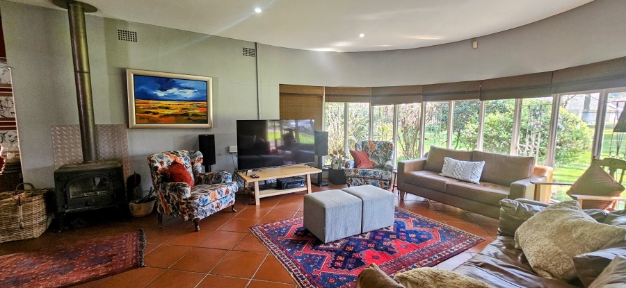 3 Bedroom Property for Sale in Three Rivers Proper Gauteng