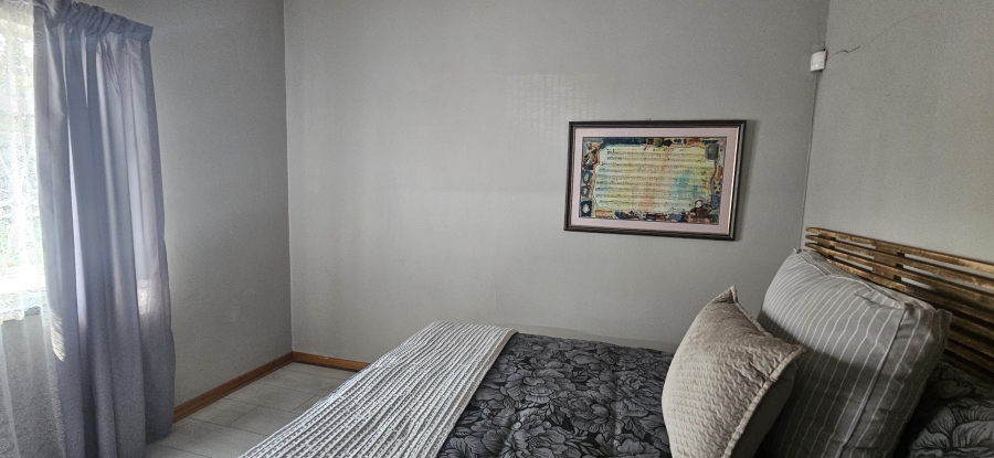 3 Bedroom Property for Sale in Three Rivers Proper Gauteng