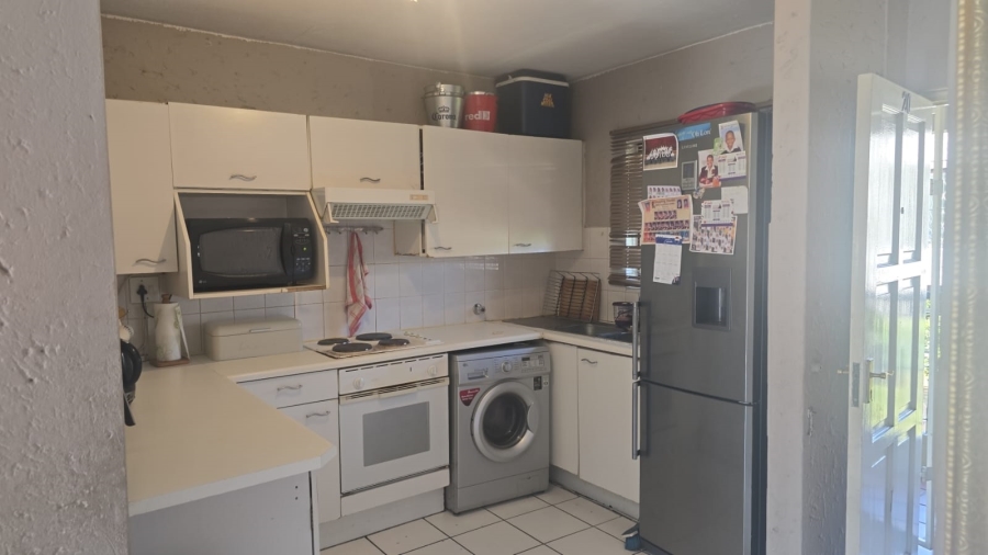 3 Bedroom Property for Sale in Marais Steyn Park Gauteng