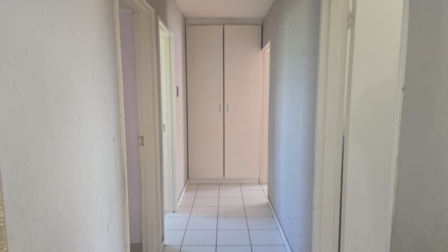 3 Bedroom Property for Sale in Marais Steyn Park Gauteng