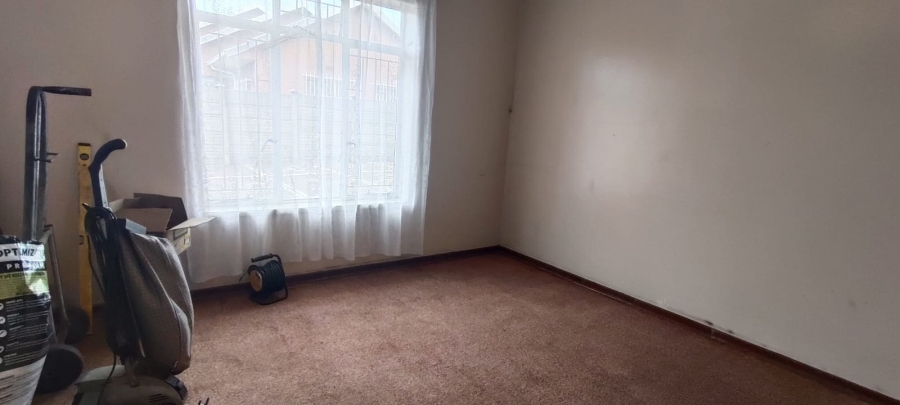 3 Bedroom Property for Sale in Westonaria Gauteng