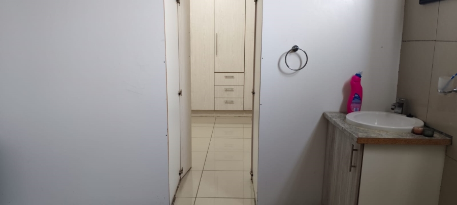 5 Bedroom Property for Sale in Westonaria Gauteng