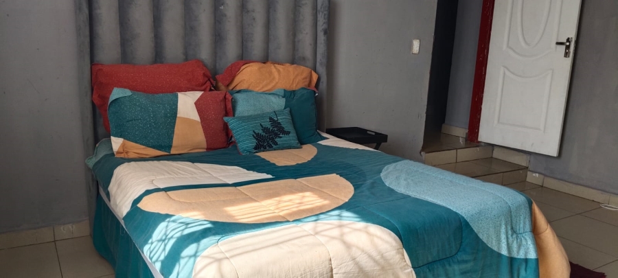 5 Bedroom Property for Sale in Westonaria Gauteng