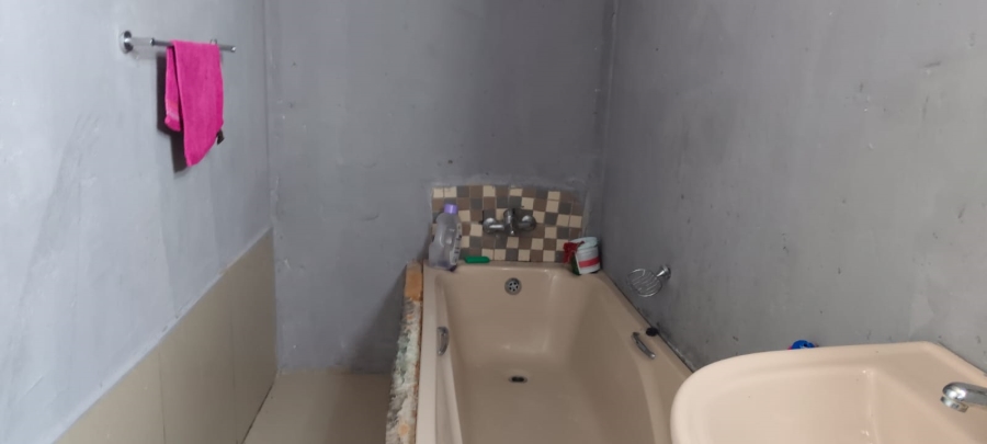 5 Bedroom Property for Sale in Westonaria Gauteng