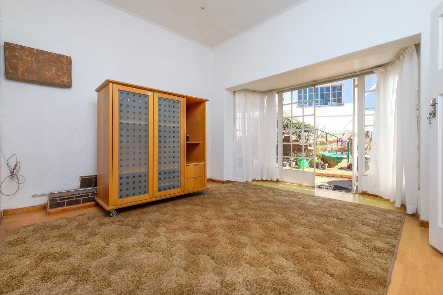 To Let 1 Bedroom Property for Rent in Forest Town Gauteng