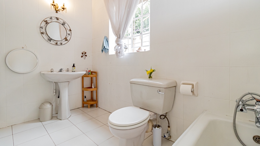 To Let 4 Bedroom Property for Rent in Parkwood Gauteng